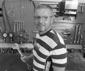 Jozef Denko_Brummer Reparatur AG Werkstatt für Nutzfahrzeuge